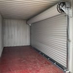 Alternative view of Conteneur de stockage 20 pieds Grande porte roulante 4,8 m Accès latéral